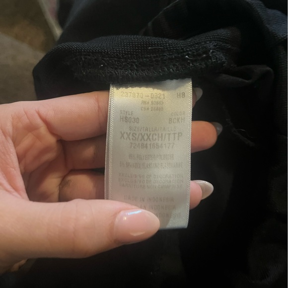 healing hands scrub pants, healing hands scrub top, 1 pair of jogger scrubs. - Picture 5 of 7